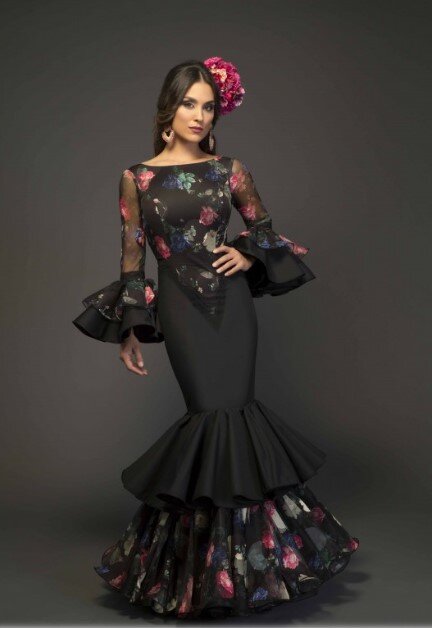 Guía Paso a Paso: Cómo Elegir el Traje de Flamenca Perfecto
