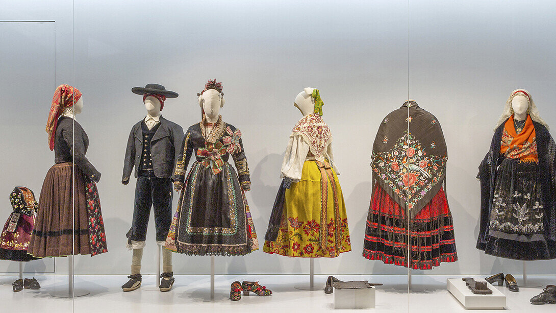 La influencia de la cultura española en las colecciones